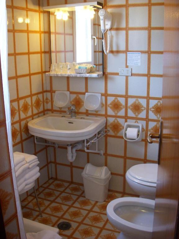 Hotel La Campagnola Moena Zimmer foto