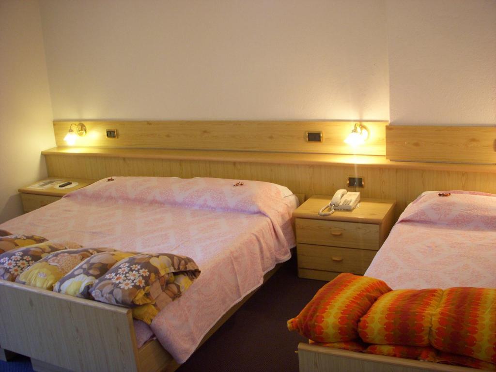 Hotel La Campagnola Moena Zimmer foto